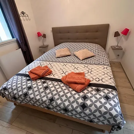 Maison 'home Bien-etre' 30m2 Avec Terrasse Et Jardin Challans