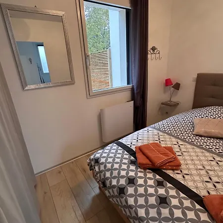 Maison 'home Bien-etre' 30m2 Avec Terrasse Et Jardin شقة